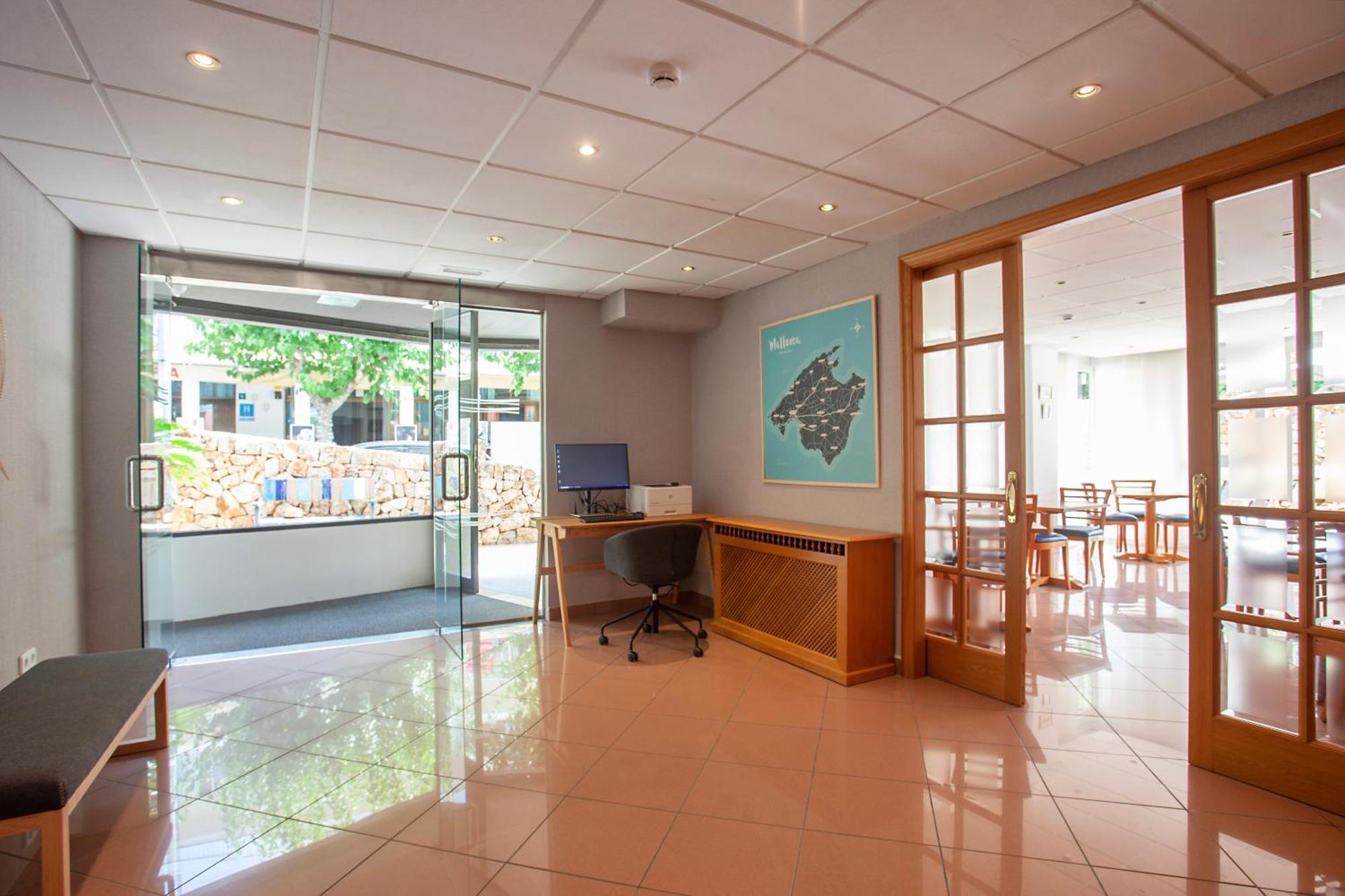 Hostal Residencia Sutimar باغيرا المظهر الخارجي الصورة